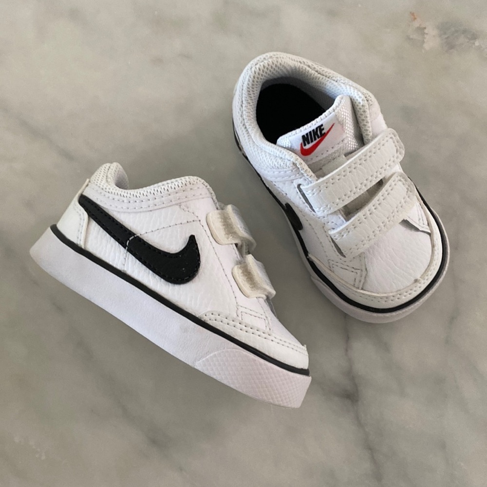 Nike size 4c kids shoes